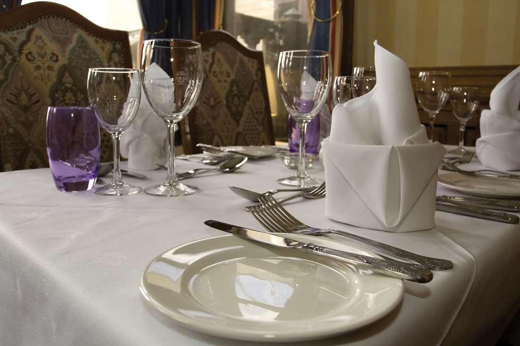 Burnley North Oaks Hotel And Leisure Club Restaurant photo