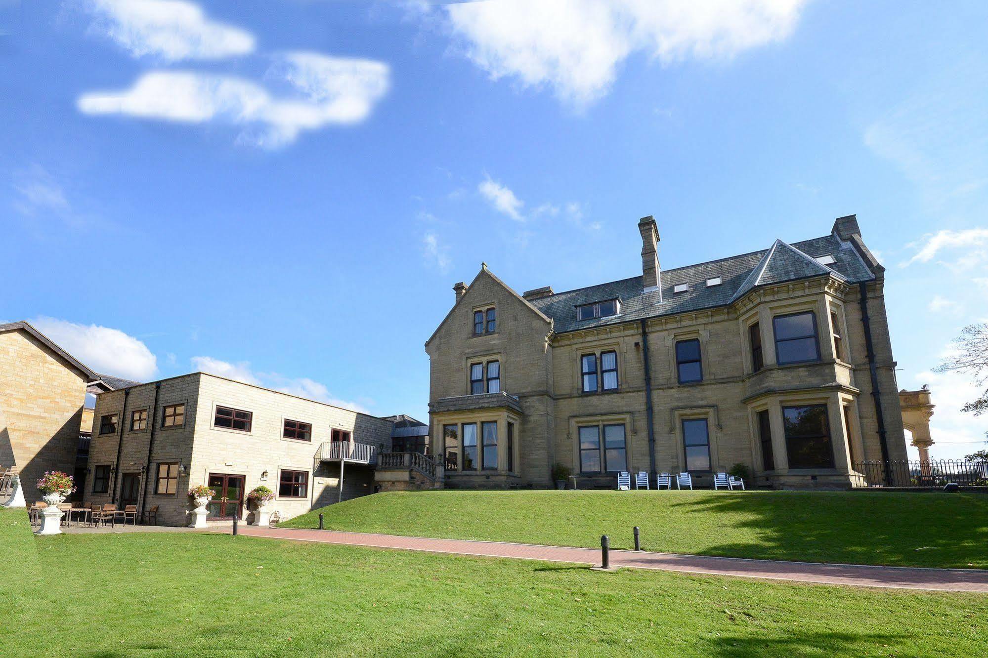 Burnley North Oaks Hotel And Leisure Club Exterior photo